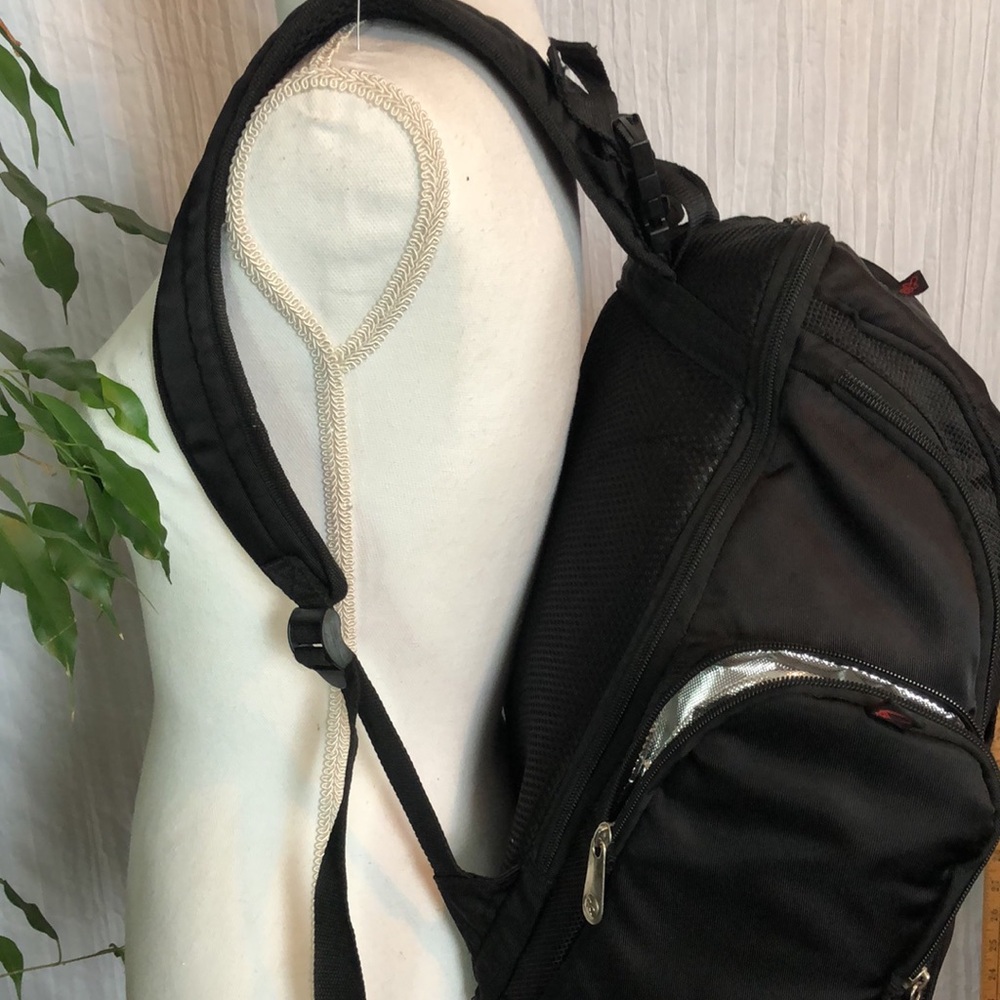 FISHER PRICE Fast Finder XL baby diaper bag travel backpack w/labeled se… - Picture 6 of 16